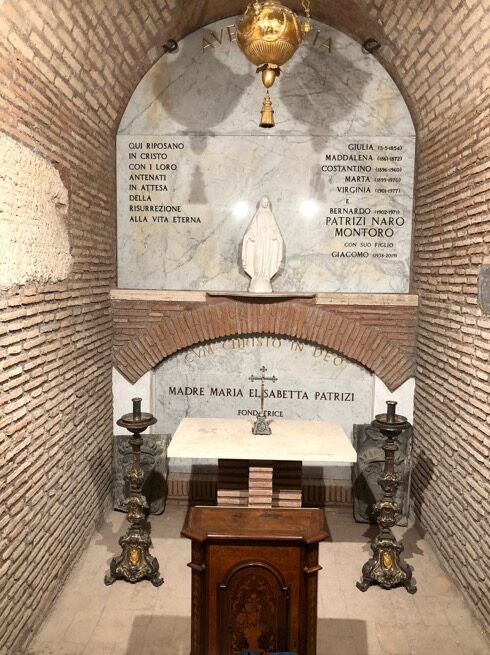 Cappella Patrizi nella cripta di S. Maria Maggiore dove la Madre e sepolta